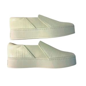 Vince Womens Warren Slip On Crocodile Embossed Marble Cream Sneaker Sz 9 NWOT